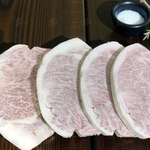than ngoai bo wagyu a5 nhat ban hang dau gia cao cap hi wagyu 5